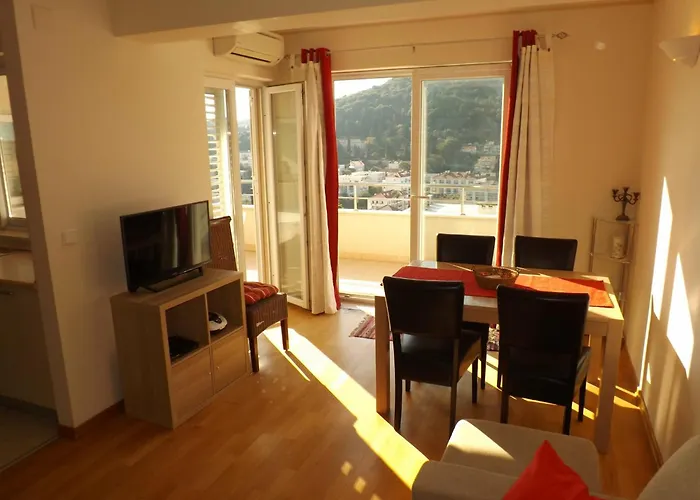 Arielle Two Bedroom In Lapad