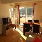 Arielle Two Bedroom In Lapad